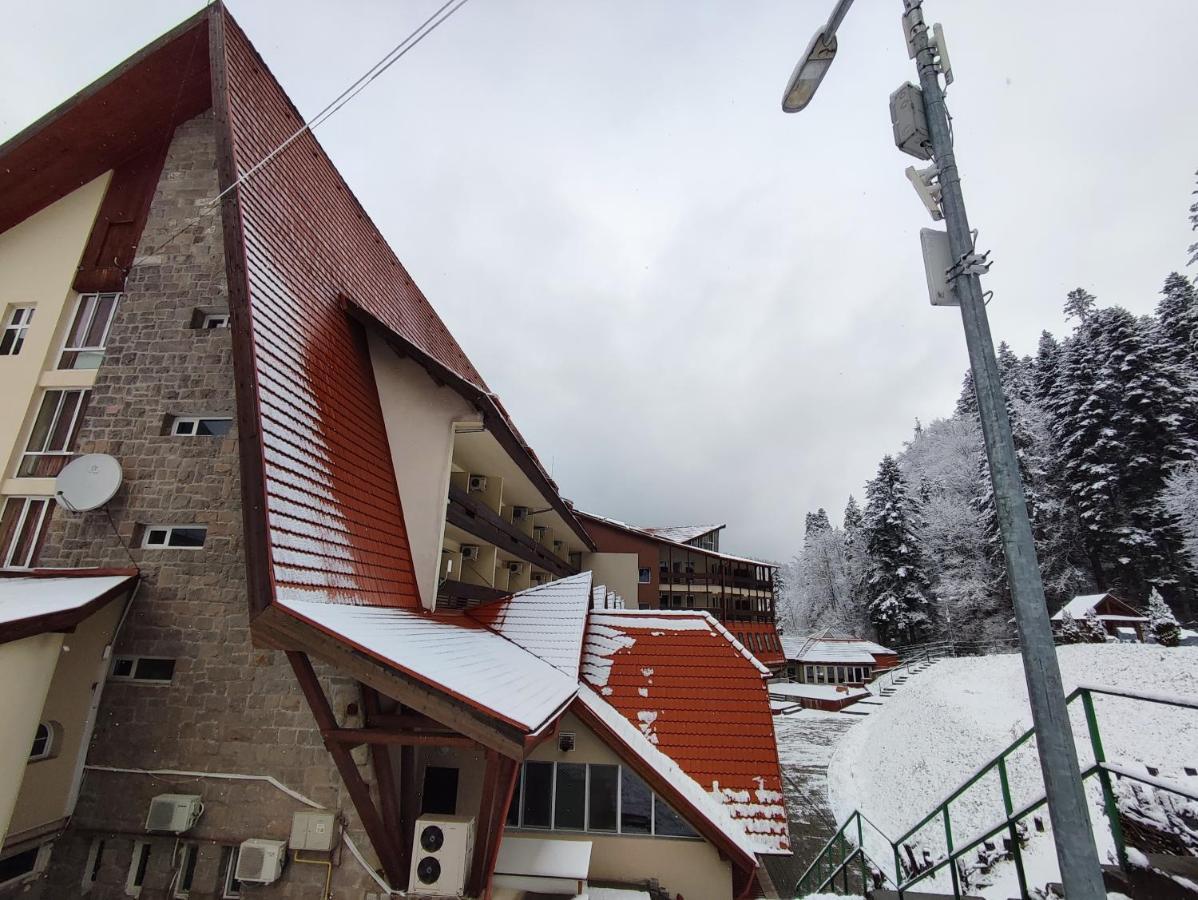 Hotel Ciucas BaileTusnad Buitenkant foto