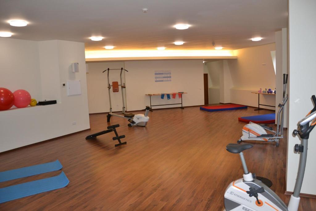 Hotel Ciucas BaileTusnad Buitenkant foto